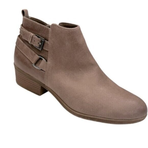 NEW Lauren Blakwell "Stacie" Taupe  Low Heel Zip Ankle Everyday Casual Boots 7.5 - Picture 1 of 11